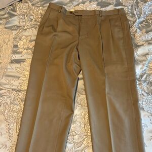Madison Men's Pleated Dress Pants in Khaki